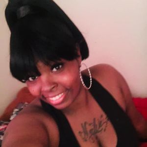 Meet your Posher, Yvette